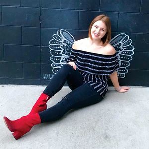 Meet your Posher, Alexandra